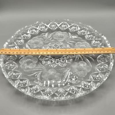 LOT 48: Vintage Biscuit Barrel Lead Crystal, Mikasa Park Lane Crystal Centerpiece Bowl, and More