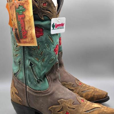 LOT 51: Laredo Women's Miss Kate Western Boots