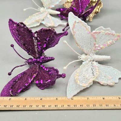 LOT 54: New- Various Dragonfly and Butterfly Clip-on Ornaments and More