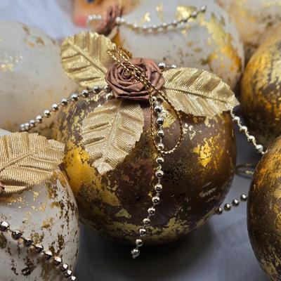 LOT 60: New-Santa Head Ornaments and 12 Christmas Balls