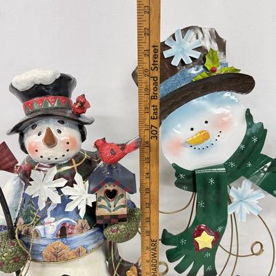 LOT 82: New- Christmas Decor: Metal Wall Hanging & Snowman Decor