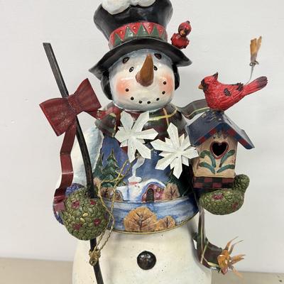 LOT 82: New- Christmas Decor: Metal Wall Hanging & Snowman Decor