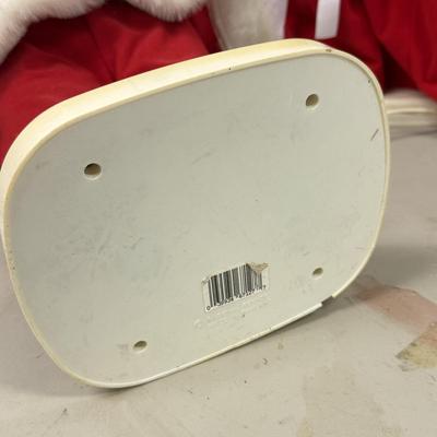 LOT 83; National Pennco Animated Santa & Mrs. Claus