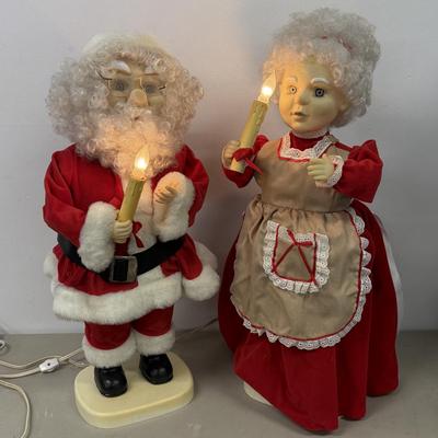 LOT 83; National Pennco Animated Santa & Mrs. Claus