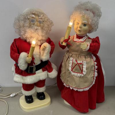LOT 83; National Pennco Animated Santa & Mrs. Claus