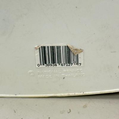 LOT 83; National Pennco Animated Santa & Mrs. Claus