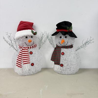 LOT 85: Fiber Optic Snowmen