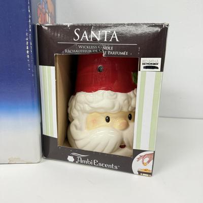 LOT 89: NIP Santa Wax Melter & Stained Glass Lit Toy Box