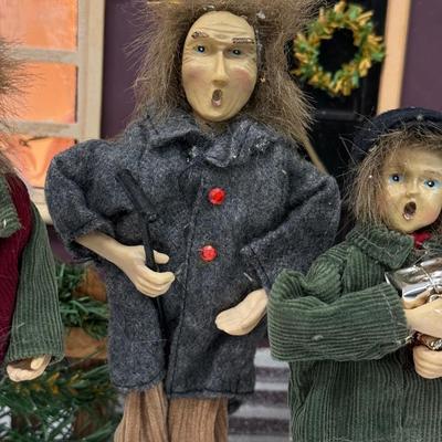 LOT 92: Vintage Handmade Carolers w/ Wood Lit Housefront