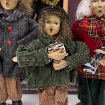 LOT 92: Vintage Handmade Carolers w/ Wood Lit Housefront