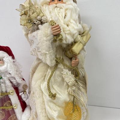 LOT 99: Christmas Tree Toppers