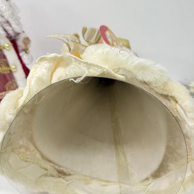 LOT 99: Christmas Tree Toppers