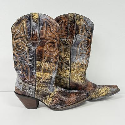 LOT 103: Women’s Size 8 Durango Cowboy Boots
