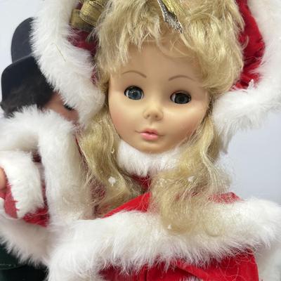 LOT 113: Hand made Motorized Doll Christmas Carolers