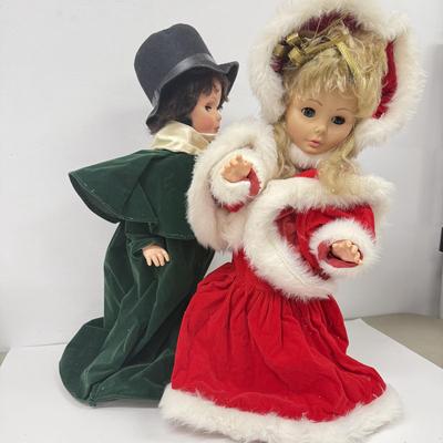 LOT 113: Hand made Motorized Doll Christmas Carolers