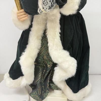 LOT 114: Vintage Animated Caroler in Green & Extra Tall Caroler