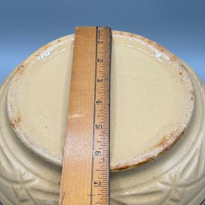 LOT 116: Antique Large Primative Yellowware Brown Band Pottery Mixing Bowl