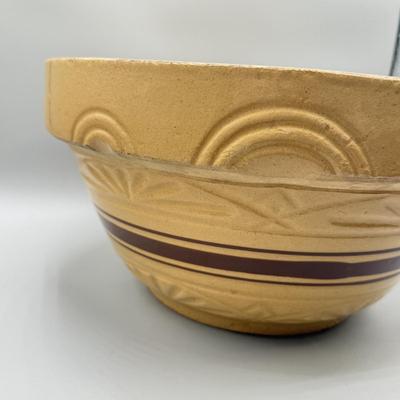 LOT 116: Antique Large Primative Yellowware Brown Band Pottery Mixing Bowl