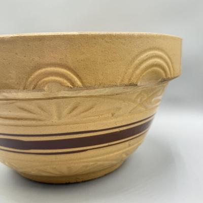 LOT 116: Antique Large Primative Yellowware Brown Band Pottery Mixing Bowl