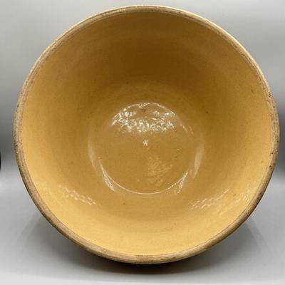 LOT 116: Antique Large Primative Yellowware Brown Band Pottery Mixing Bowl