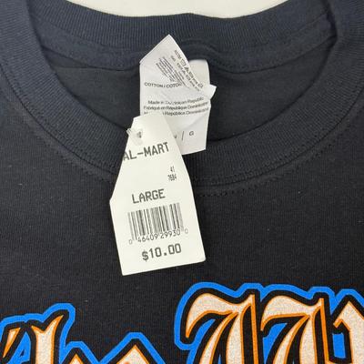 LOT 118: T-Shirts: 2015 Myrtle Beach Bike Week & Philly Sports