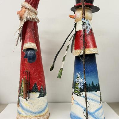 LOT 127: Metal Santa & Snowman Decor