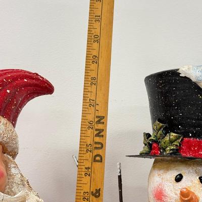 LOT 127: Metal Santa & Snowman Decor