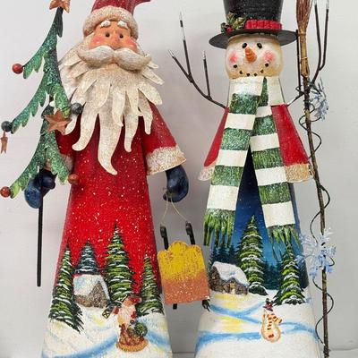 LOT 127: Metal Santa & Snowman Decor