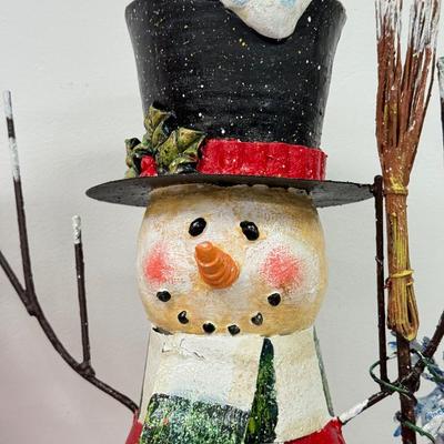 LOT 127: Metal Santa & Snowman Decor