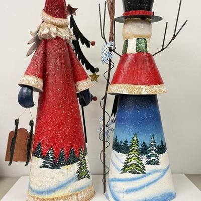 LOT 127: Metal Santa & Snowman Decor