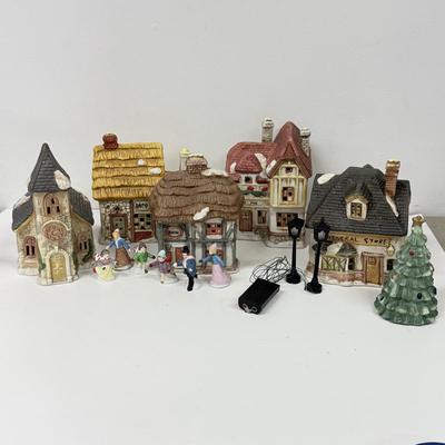 LOT 129: Ceramic Christmas Village Houses w/ Light Cords