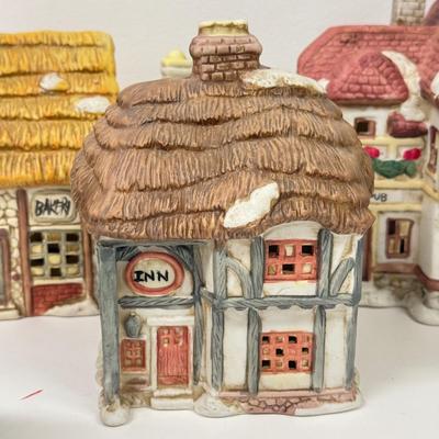 LOT 129: Ceramic Christmas Village Houses w/ Light Cords