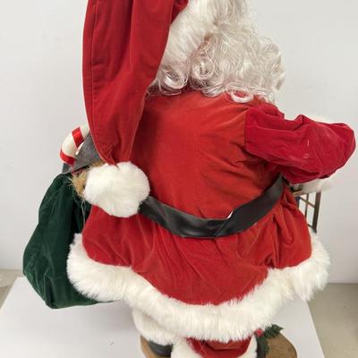 LOT 130: Animated Santa Figure