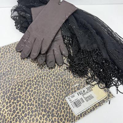 LOT 134: Size 8 Fur Lined Gloves, Leopard Chemise & Beaded Shawl