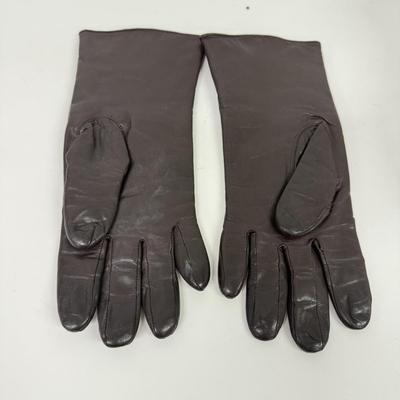 LOT 134: Size 8 Fur Lined Gloves, Leopard Chemise & Beaded Shawl