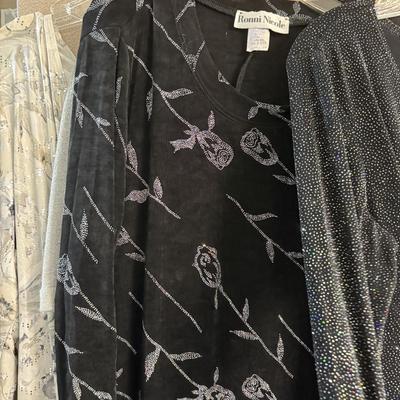 LOT 140: New- Plus size- Sparkly Women's Clothing; Ronni Nicole & More- 2 full length dresses, 1 shorter dress and 1 blouse