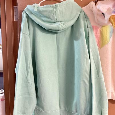 LOT 141: Grey Whale Jersey Shore Hoodie & XXL Fuzzy unicorn Hoodie