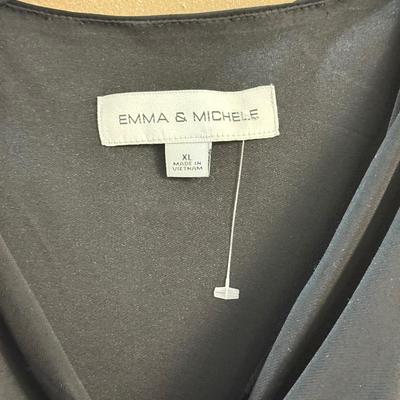 LOT 144: Women’s Tops: Ruby Rd, NWT & More