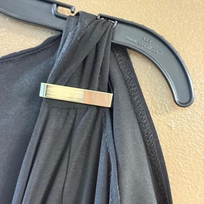 LOT 144: Women’s Tops: Ruby Rd, NWT & More