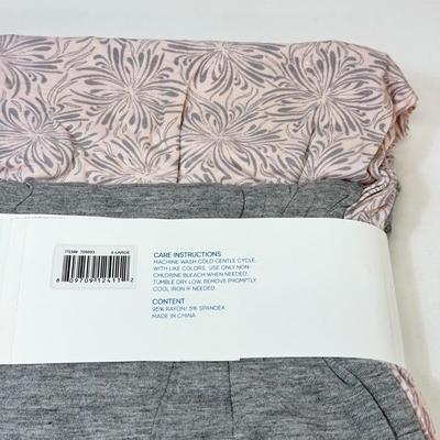 LOT 145: NIP Lizwear Pajama Sets- XL