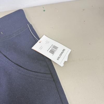 LOT 146: NWT Ladies Bottoms