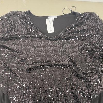 LOT 147: NWT Women’s Clothing