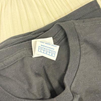 LOT 148: Women’s Tops & Tshirts - some NWT