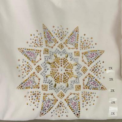 LOT 148: Women’s Tops & Tshirts - some NWT