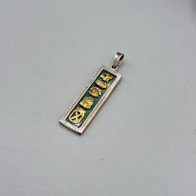 LOT 152: Lapis Sterling Silver Pendant (10.2gtw)