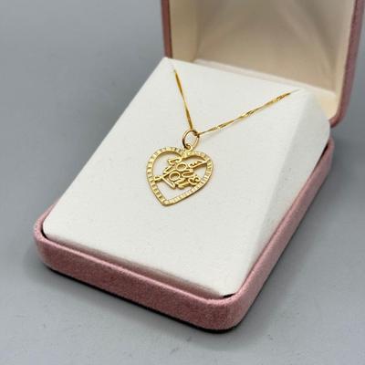 LOT 155: 10kt Gold "I LOVE YOU" Heart Pendant on 18' chain (1.8gtw)