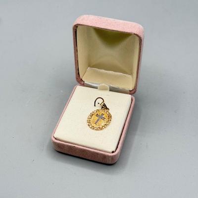 LOT 157: New- 14kt Gold Michael Anthony Cross Pendant (1.3gtw)
