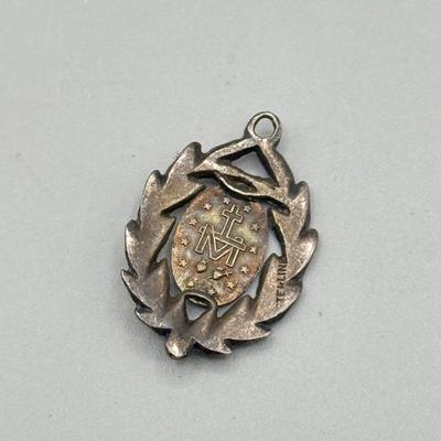 LOT 182: Vintage Sterling Silver Religious Pendants (22.8gtw) featuring Vintage Ottaviani 925 Italian Modernistic Catholic Pendant