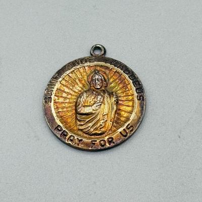 LOT 182: Vintage Sterling Silver Religious Pendants (22.8gtw) featuring Vintage Ottaviani 925 Italian Modernistic Catholic Pendant