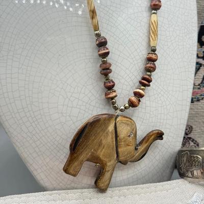 LOT 191: Elephant Themed Bag, Pouches & Jewelry